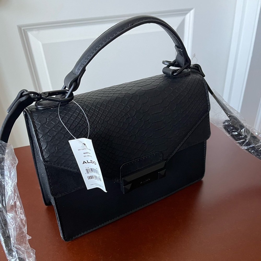 BRAND NEW w/ TAG, NEVER USED!!!